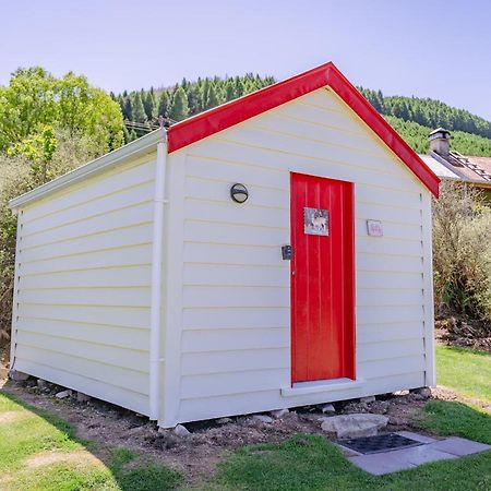 Mount Cook Station Shearers Quarters Lodge 레이크 테카포 외부 사진