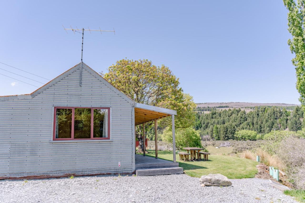 Mount Cook Station Shearers Quarters Lodge 레이크 테카포 외부 사진