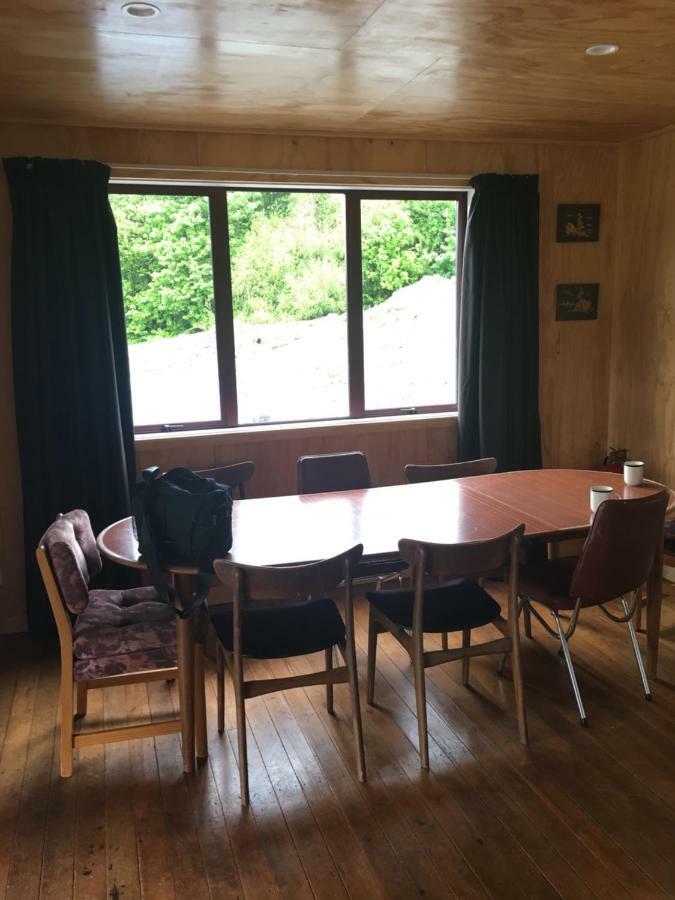Mount Cook Station Shearers Quarters Lodge 레이크 테카포 외부 사진
