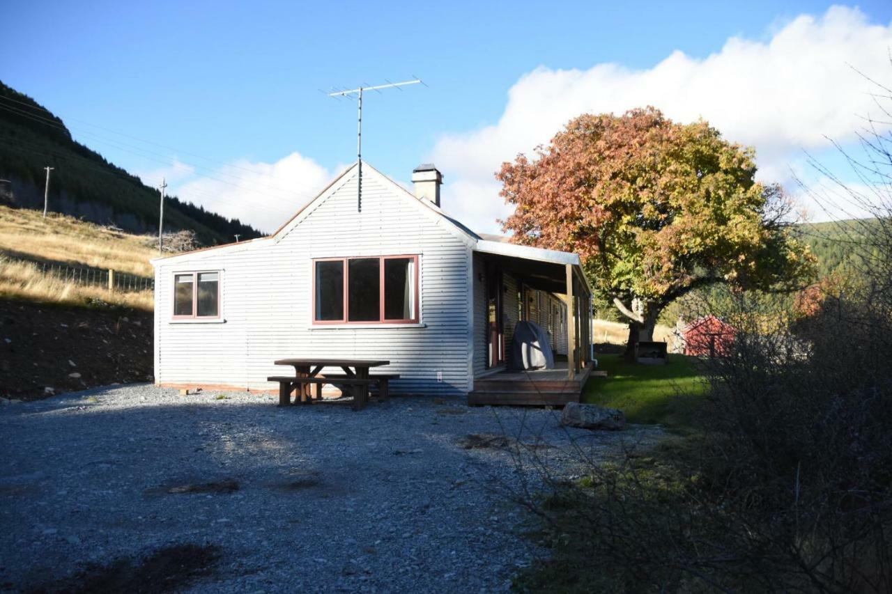 Mount Cook Station Shearers Quarters Lodge 레이크 테카포 외부 사진